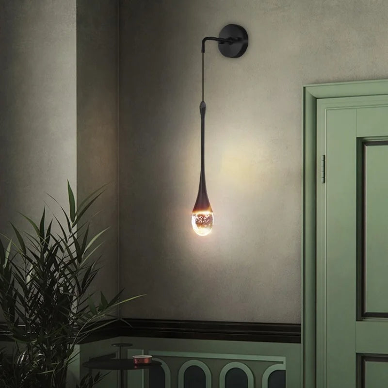 BowLift | LED Wall Lamp with Timeless Design