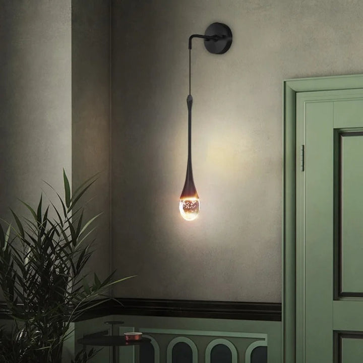BowLift | LED Wall Lamp with Timeless Design