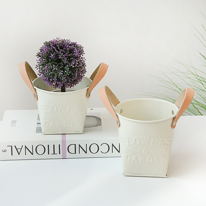 BowLift | Decorative plant pots with leather handles – flower pots for home and garden