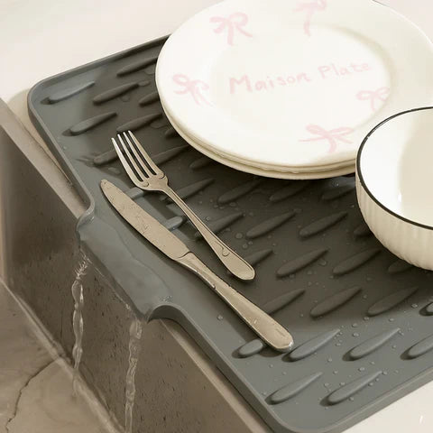 FlexiDry Silicone Drying Mat – Heat Resistant, Non-Slip & Space-Saving Design | Bowlift