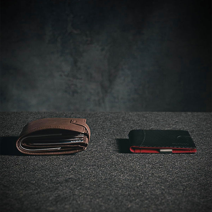 BowLift | Theft-proof magnetic card holder made of genuine leather