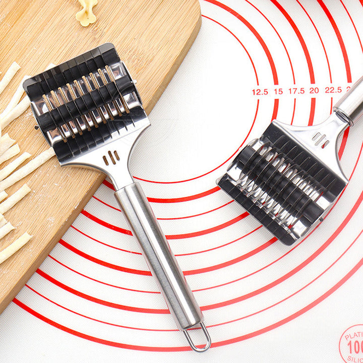 Noodle Spaghetti Cutter Roller | Bowlift