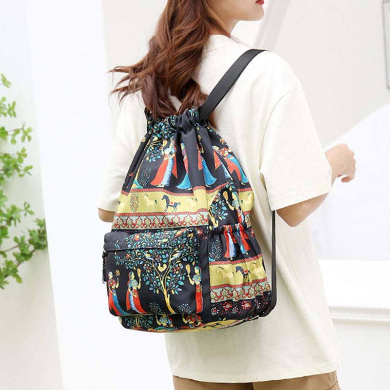 Drawstring shoulder bag in ethnic style | Bowlift