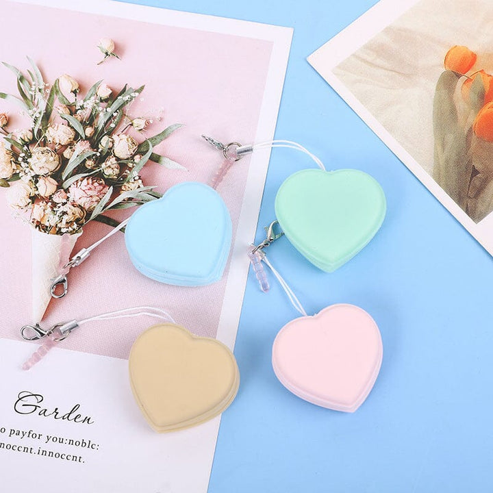 BowLift | Heart-shaped Macaron screen glass cleaner