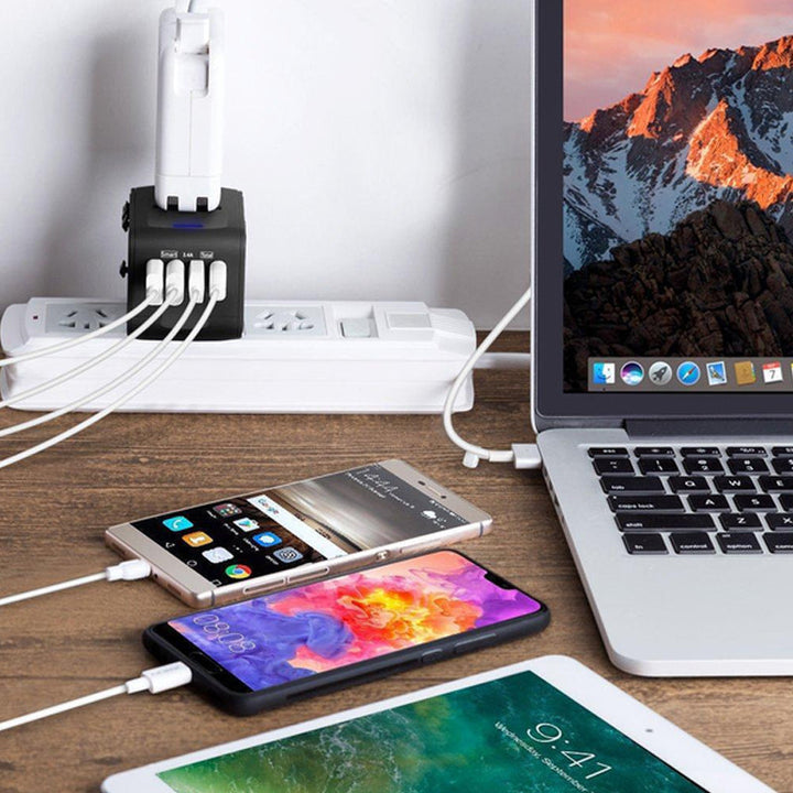 BowLift | Universal Smart Travel Adapter Voltage Converter