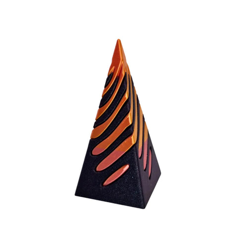 Impossible pyramid passage sculpture | Bowlift