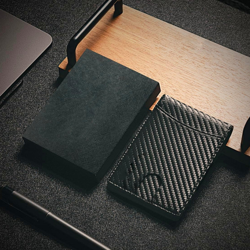 BowLift | Theft-proof magnetic card holder made of genuine leather