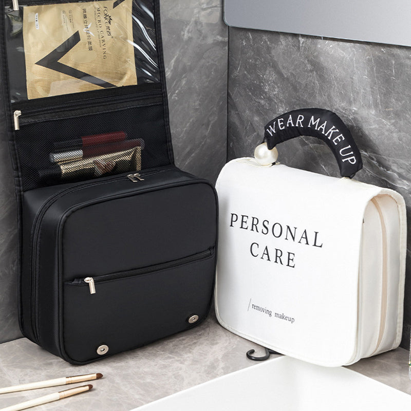 BowLift | Foldable portable toiletry bag