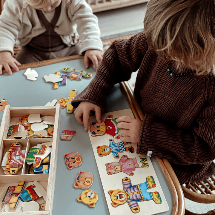 BowLift | Wooden Cube Game for the Whole Family
