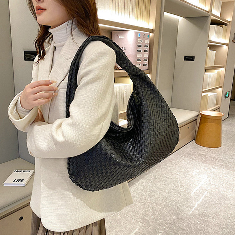 Elegant Woven Bag for Women | Bowlift