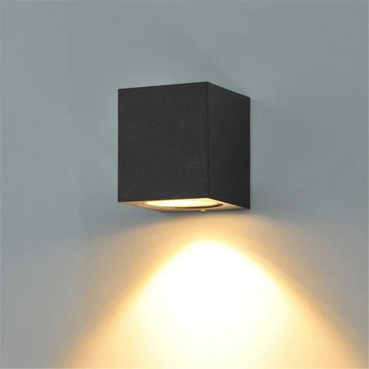BowLift | Modern Outdoor Wall Lamp LED Black