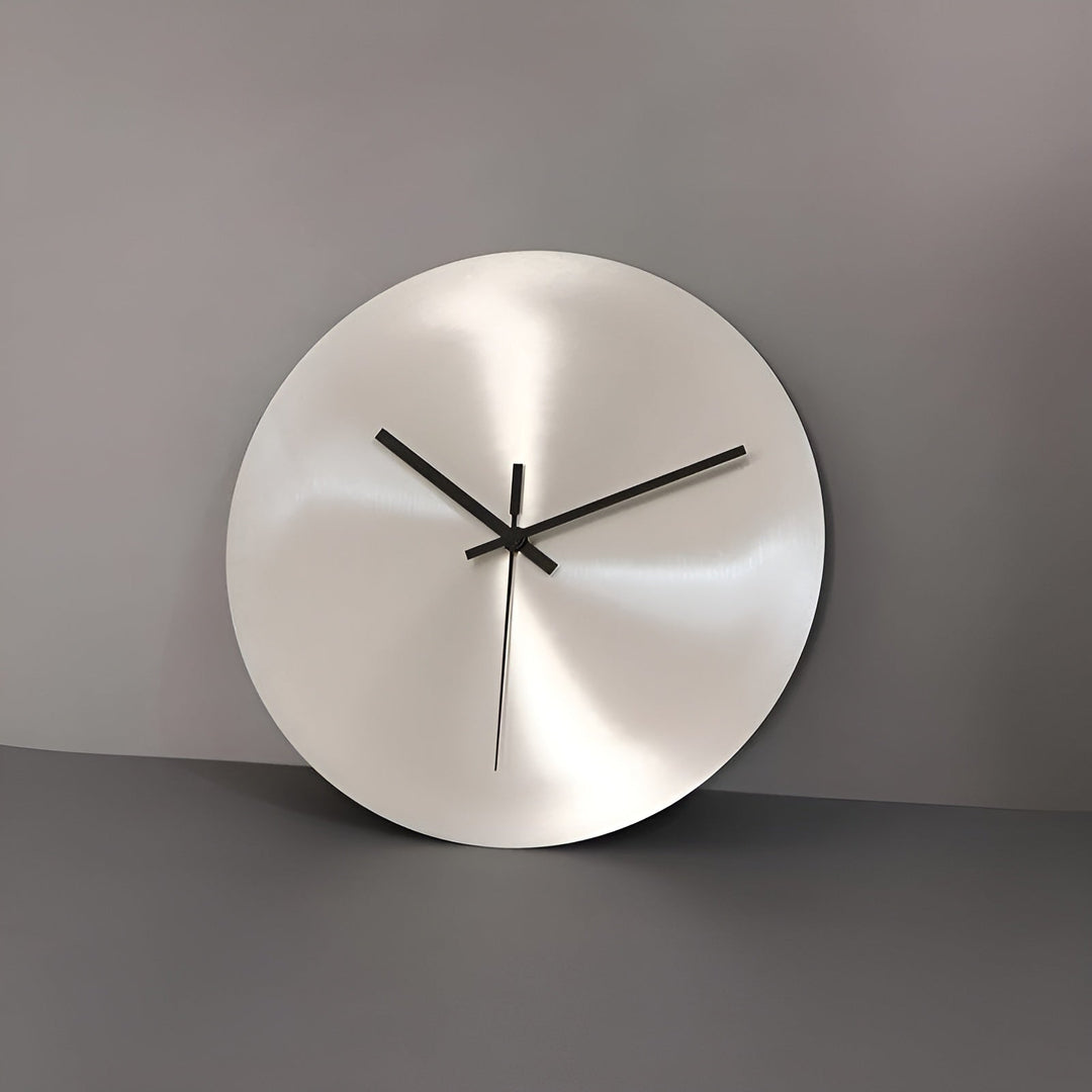 Wall clock in Scandinavian industrial design – Silver round clock | Modern home accessory for living room | Bowlift