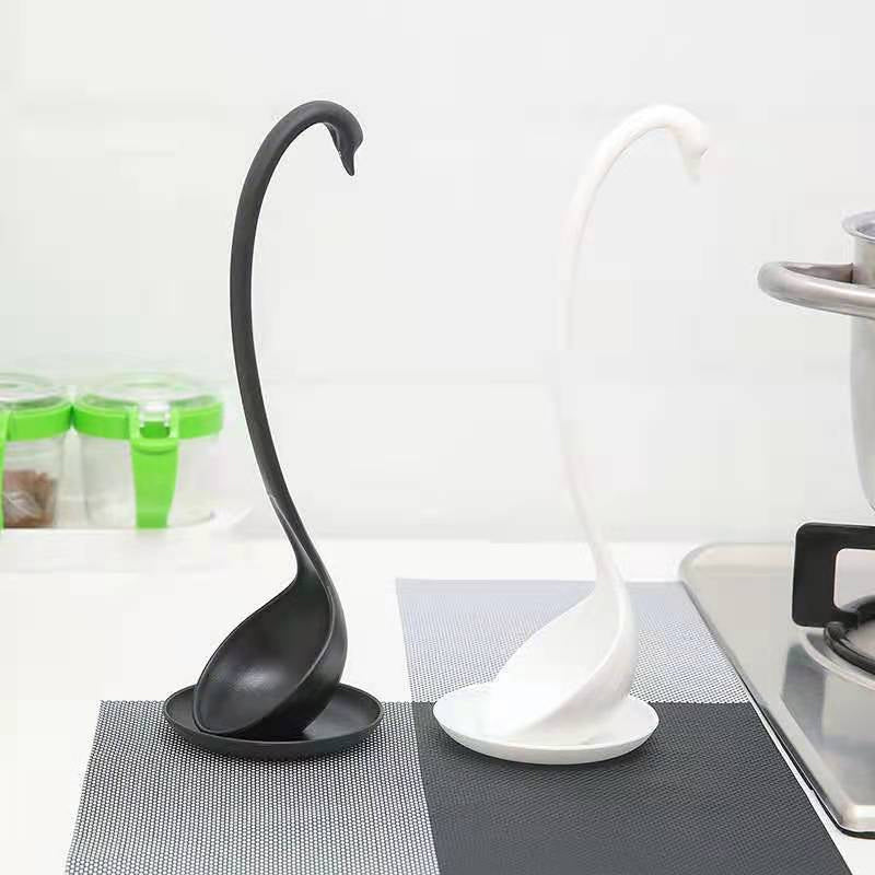 Swan Standing Soup Spoon | Bowlift