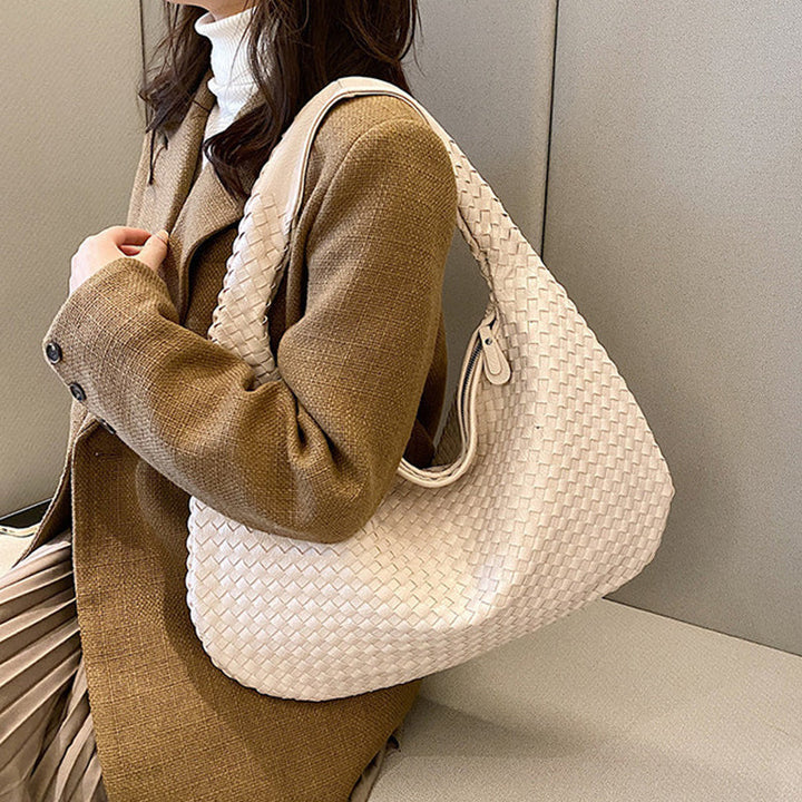Elegant Woven Bag for Women | Bowlift