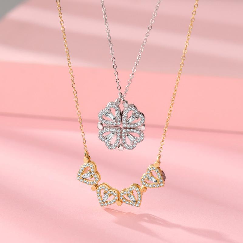 BowLift | Hollow Four Leaf Clover Necklace