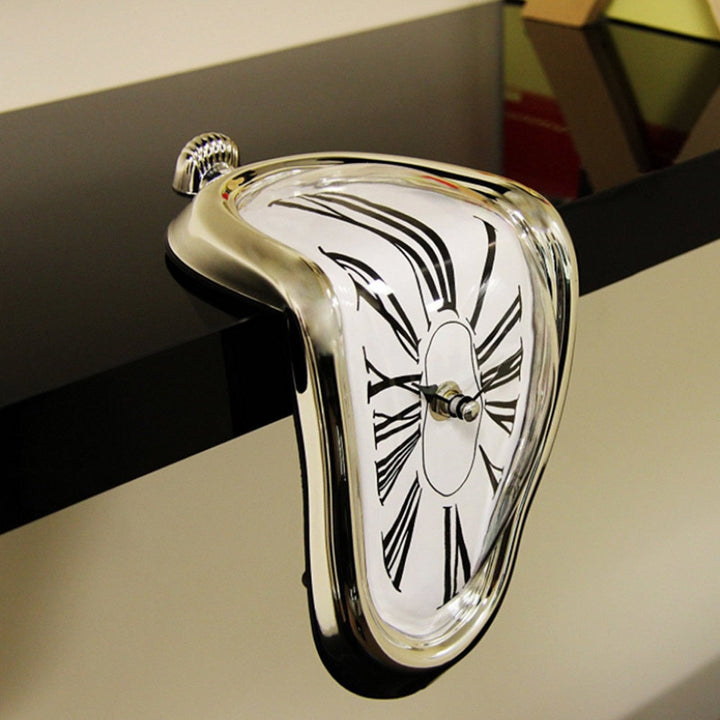 BowLift | Melting Time Warp Clock