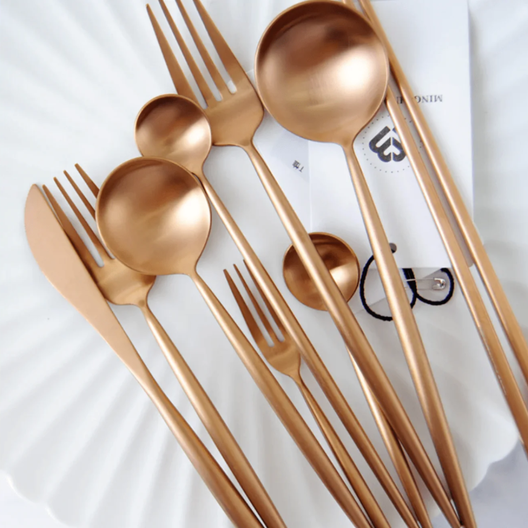 BowLift | Modern Stainless Steel Cutlery Set – 24 Pieces