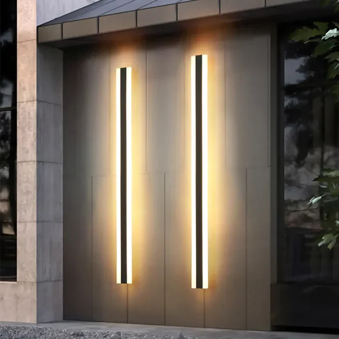Weather-Resistant Outdoor Wall Light - RainGuard Light | Bowlift