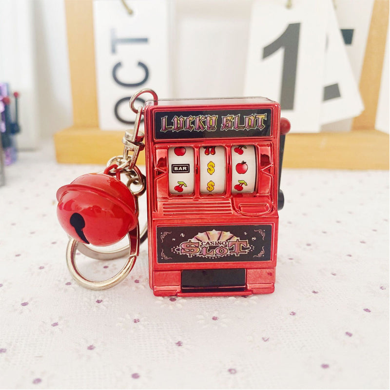 BowLift | Keychain designed as a slot machine