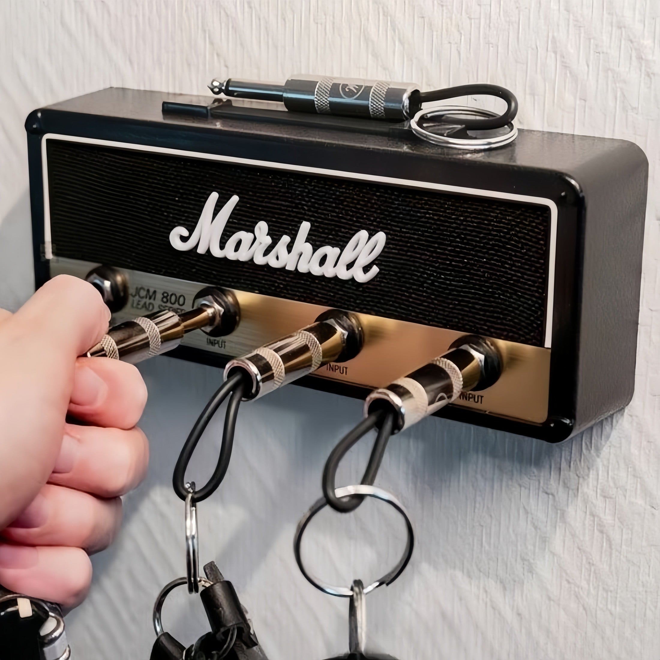 BowLift | Stylish way to store keys