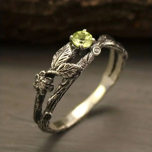 BowLift | Vintage Leaf Ring