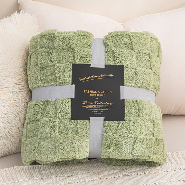 Thick milk fleece blanket with checkered pattern
