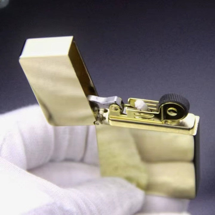Classic Vintage Brass Windproof Lighter | Bowlift