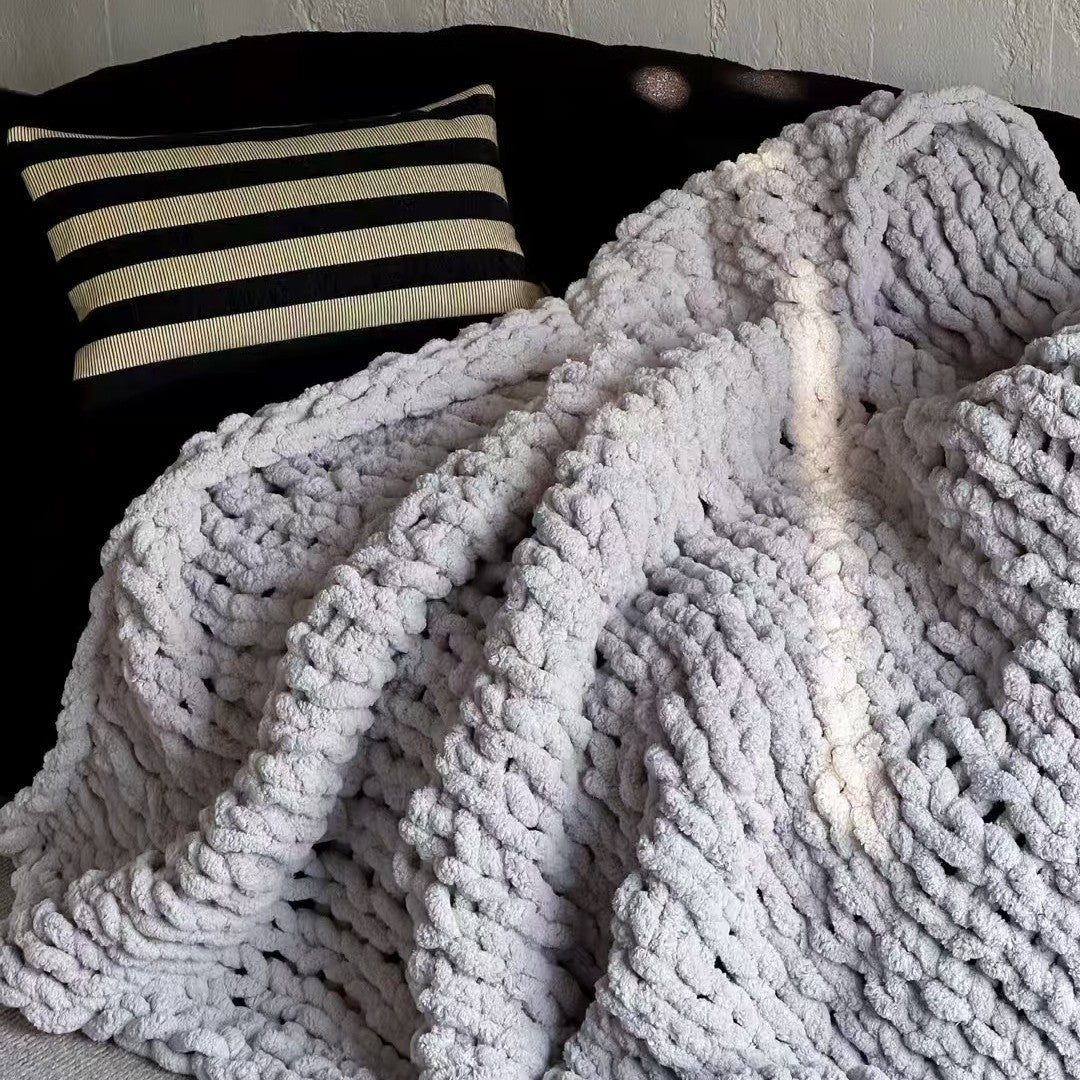 Knitted sofa blanket in Nordic style, chenille, 130x160cm