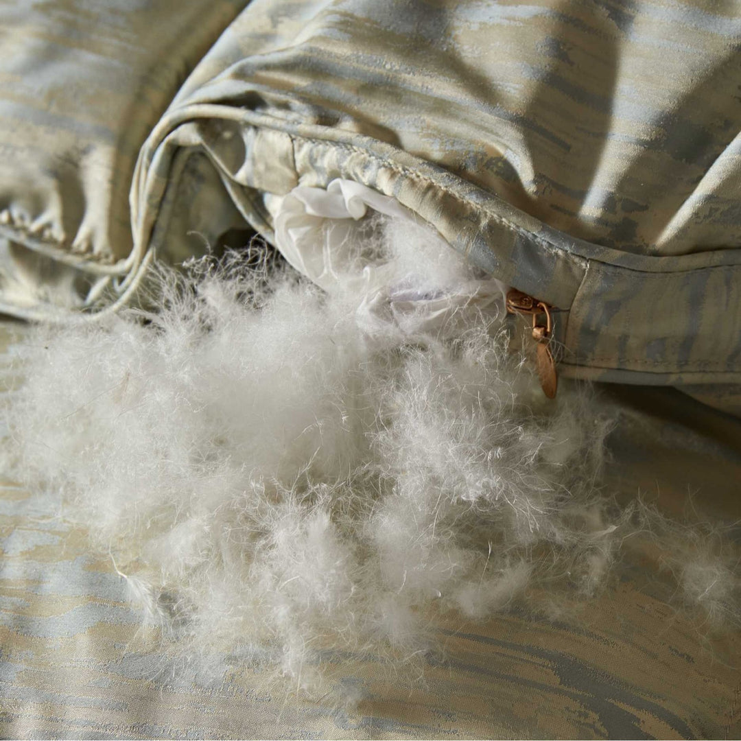 Luxurious white goose down duvet, winter, 200x230cm or 220x240cm
