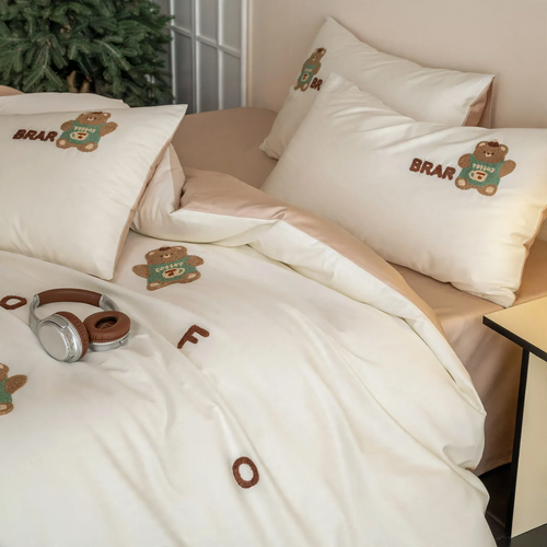 Cotton bedding set, 100 thread count, embroidered