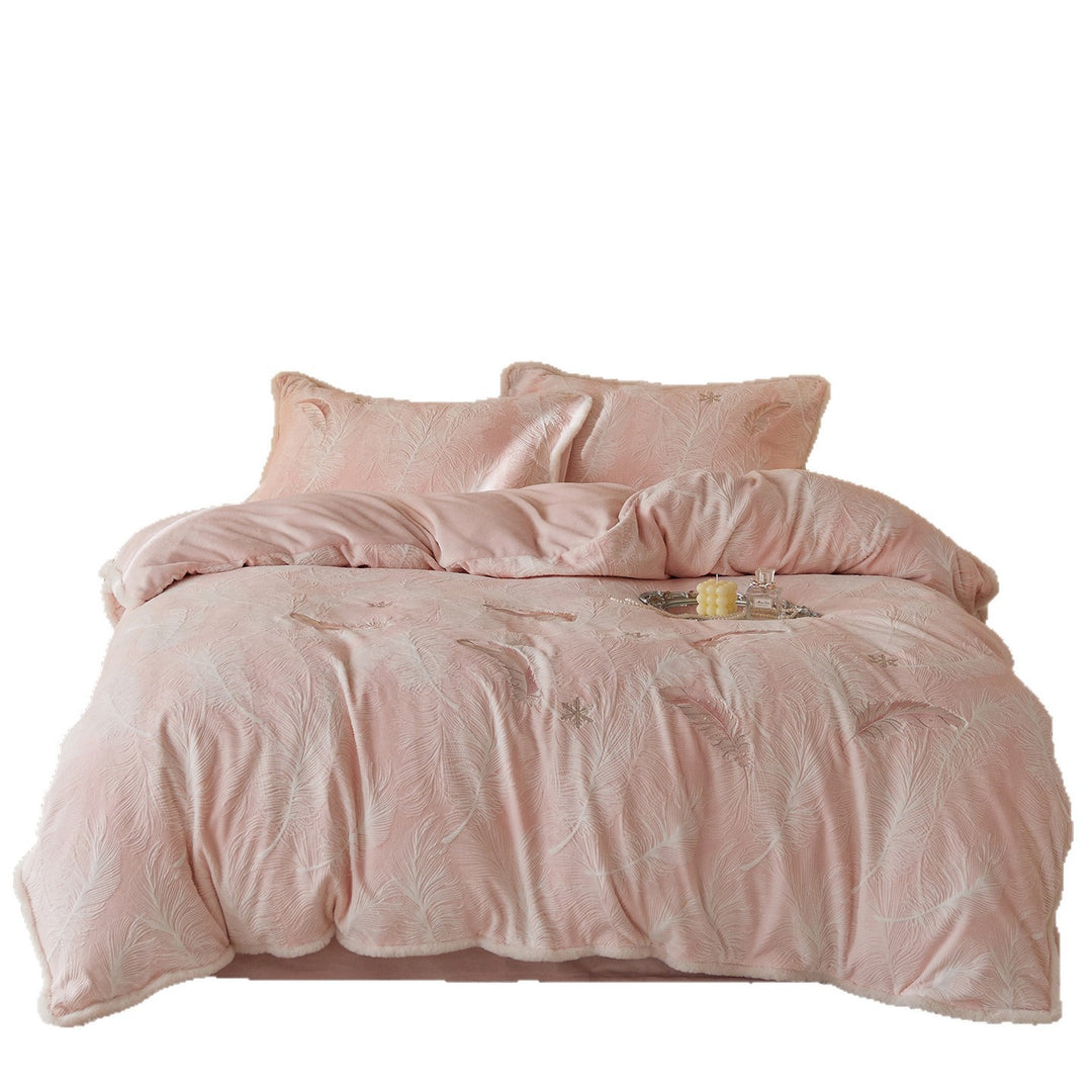 Winter bedding set with floral pattern, extra soft