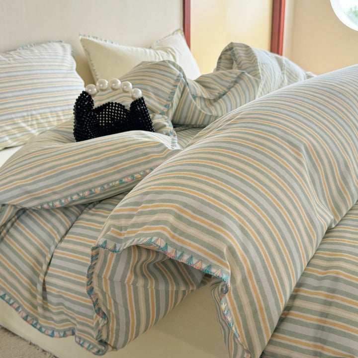 Cotton bedding set with plush surface