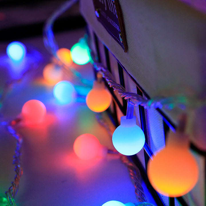 LED string lights with balls and stars, battery operated