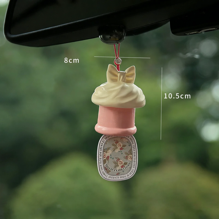 Car fragrance hanger, cat design, plastic