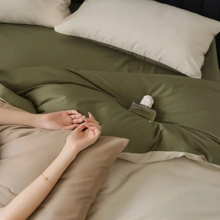 Bedding set made of long-staple cotton, satin weave