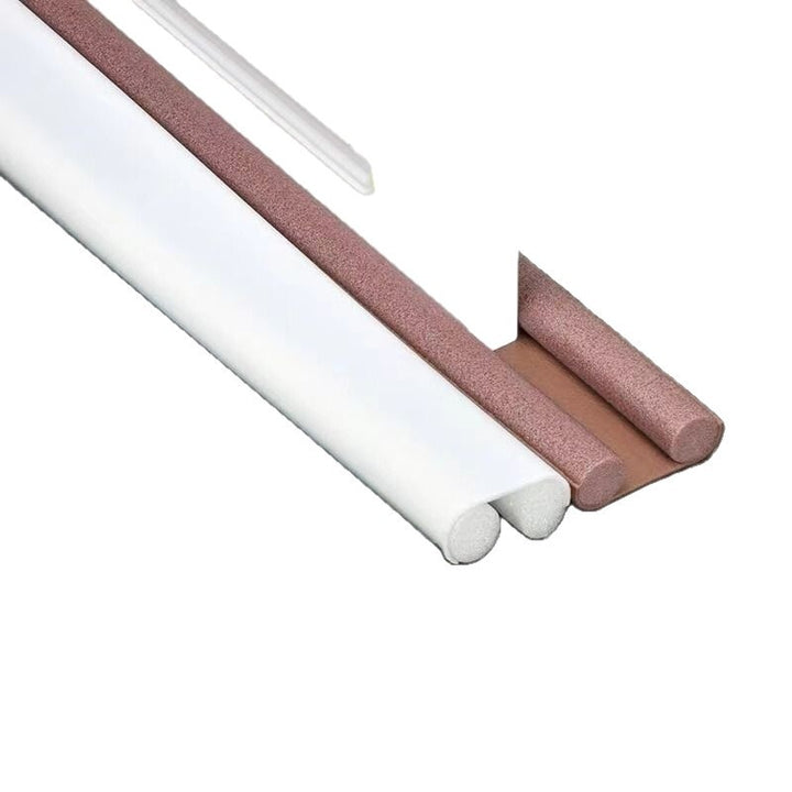 Door seal for door bottoms, soundproofing