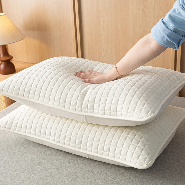 Protective pillow cover with insulation layer, 48×74 cm