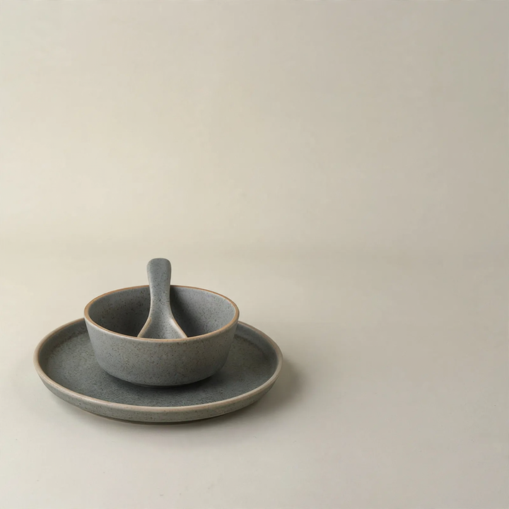 Porcelain Dinnerware Set with Gold Rim, Luxury Design
