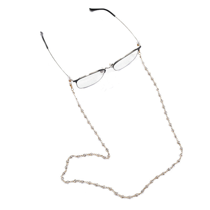 Coastal Shell-Decorated Eyewear Chain Bowlift