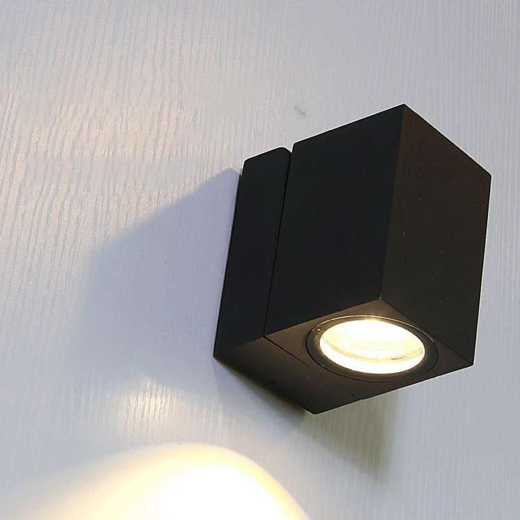 BowLift | Outdoor LED Wall Light with Adjustable Angle
