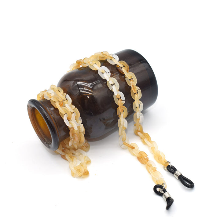 Eyewear Attachment Chain Bowlift