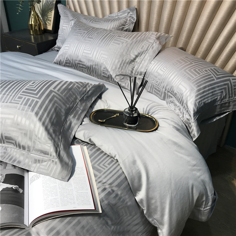 Silky Jacquard Sateen Duvet Cover Set with Damask Weave
