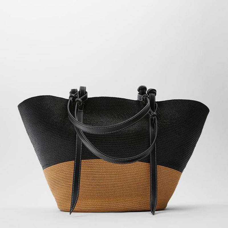 Generous basket bag with elegant leather accents Bowlift
