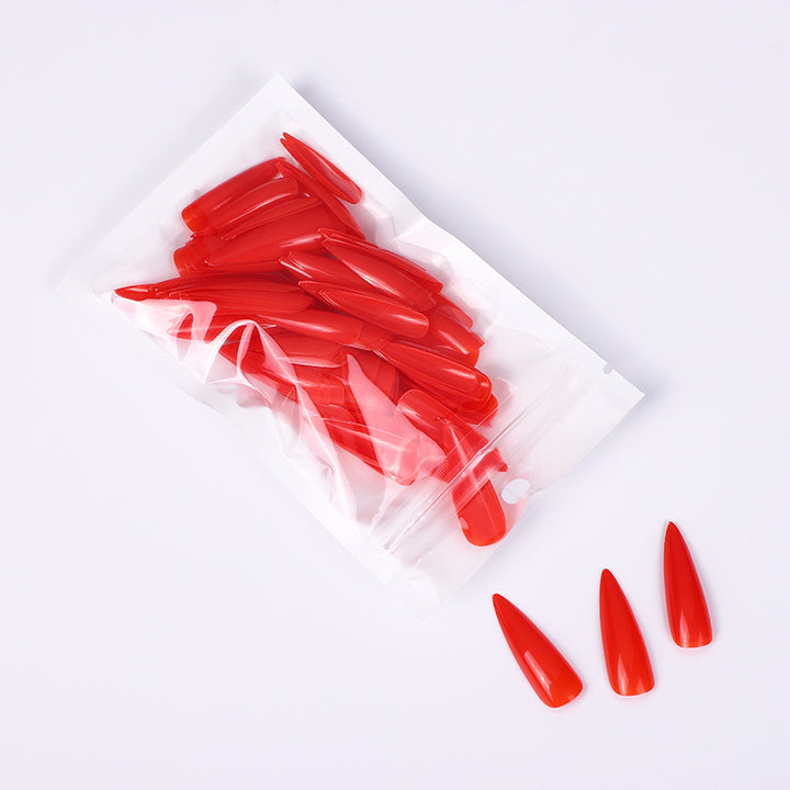 Artificial nails in elegant stiletto style Bowlift