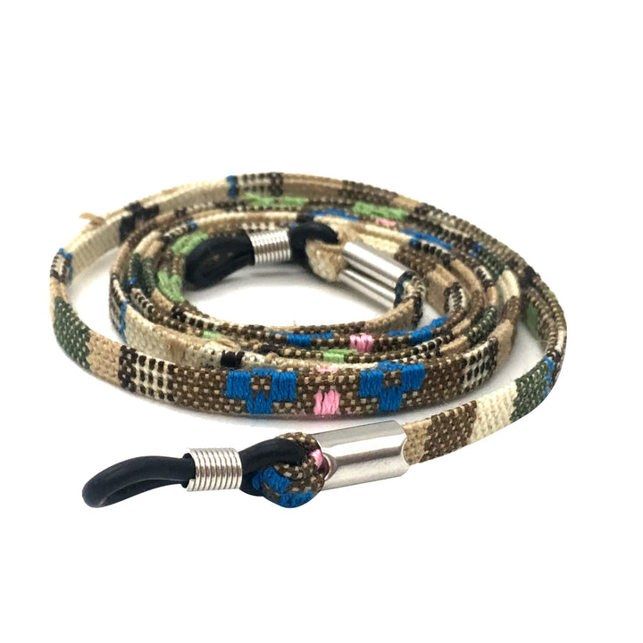 Stylish Woven Eyewear Retainer Bowlift