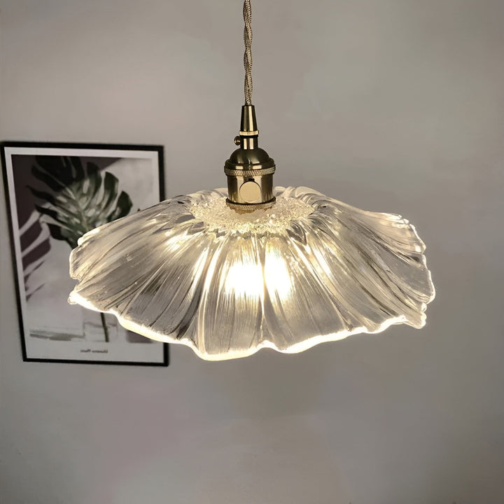 Hanging lamp with floral motif – Warm light & stylish design | For your home | Bowlift