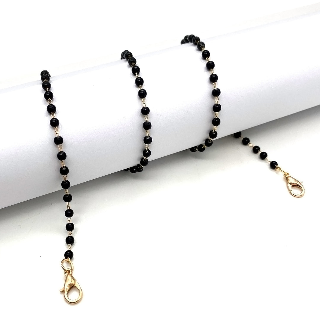 Elegant Beaded Eyewear Chain Bowlift