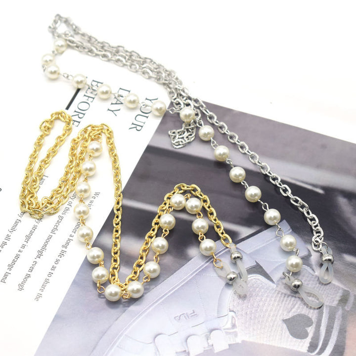 Elegant Pearl-Decorated Eyewear Chain Bowlift