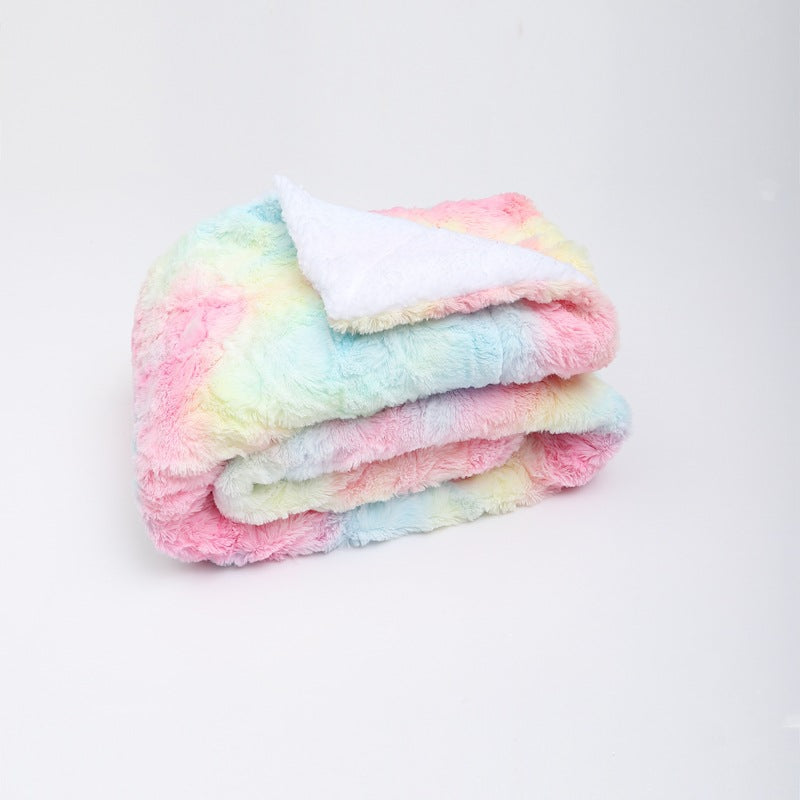 Women's luxurious cuddly blanket made of soft microfiber fabric Bowlift