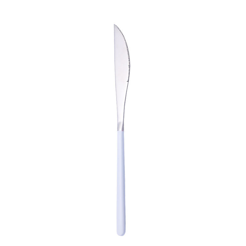 More Elegant and Functional Salad Spoon Bowlift